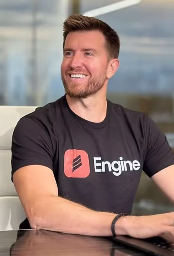 Elia Wallen
CEO & Founder